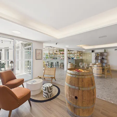 Apartamento Uluwatu - Pour 3 - Piscine Commune *